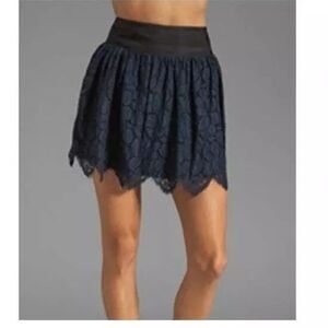 Milly Margaret Italian Begonia Lace Overlay Skirt Pleated Scalloped Hem Navy 10